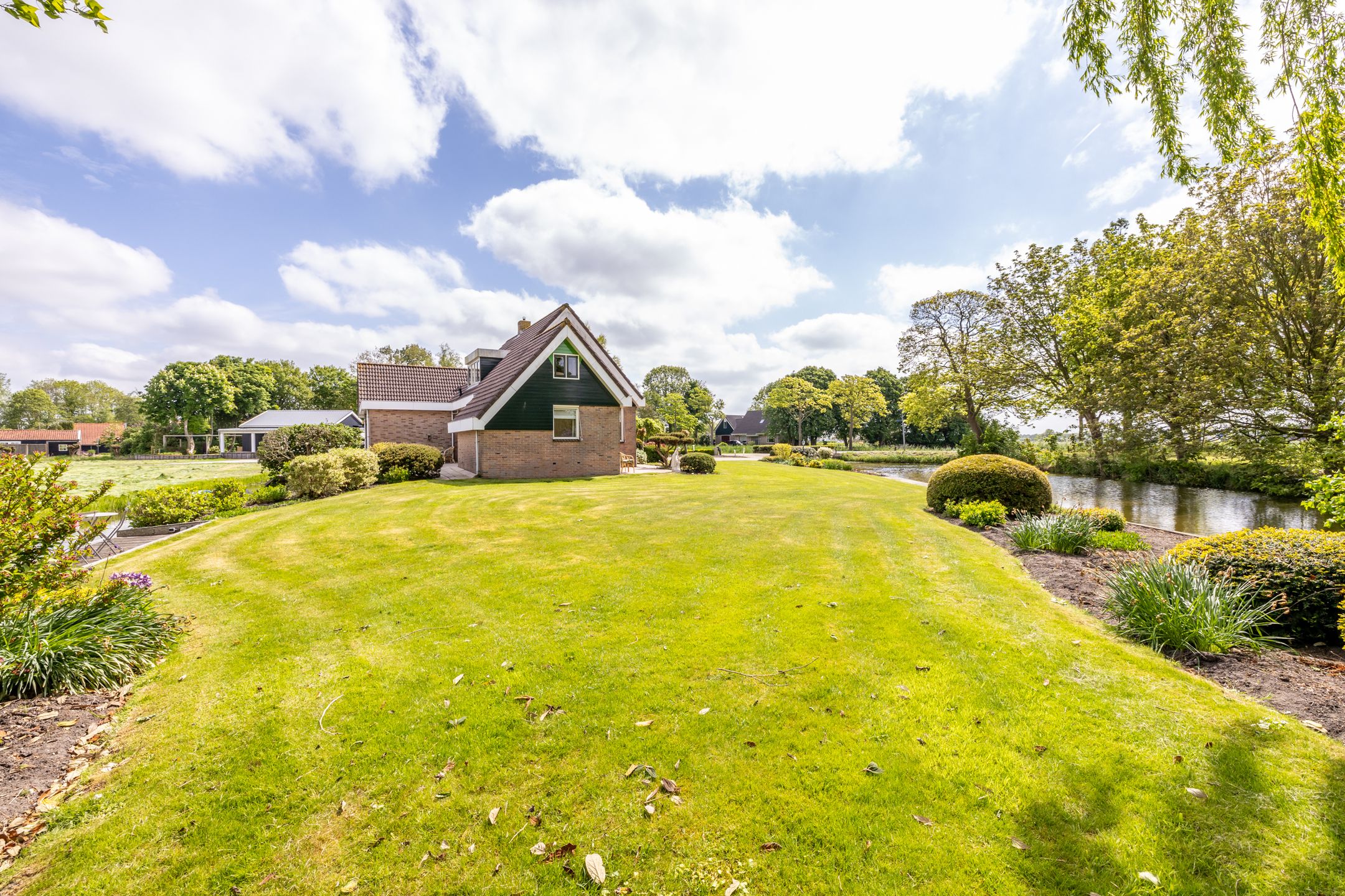 Foto 3 van Westeinde 358