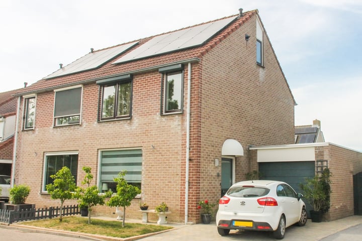 Churchillhof 10