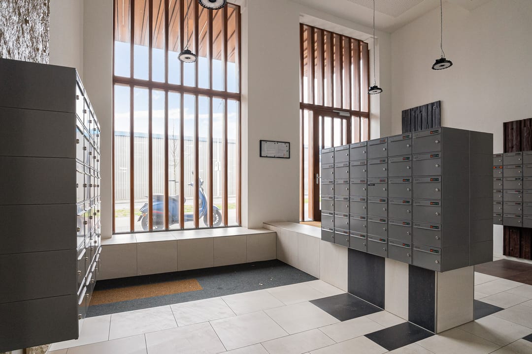 Foto 8 van Waldorpstraat 1772