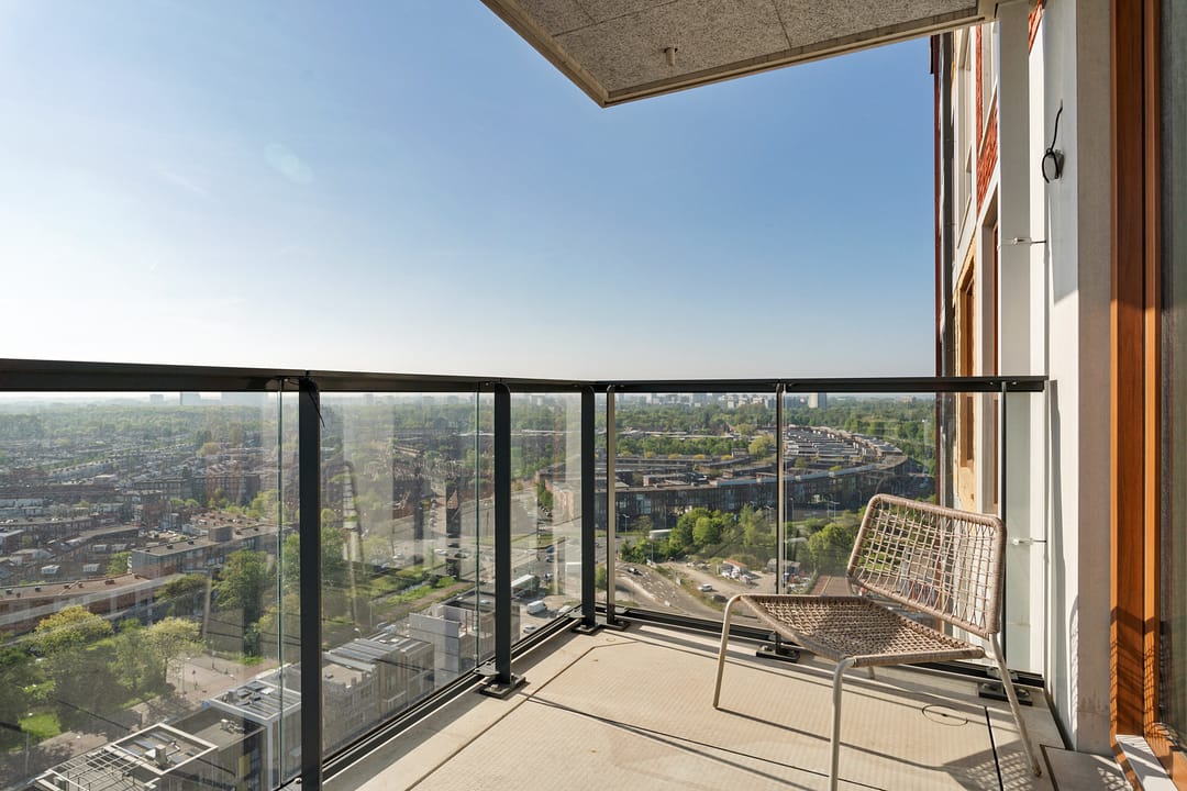 Foto 23 van Waldorpstraat 1772