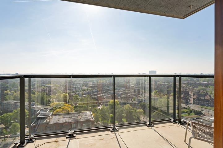 Foto 24 van Waldorpstraat 1772