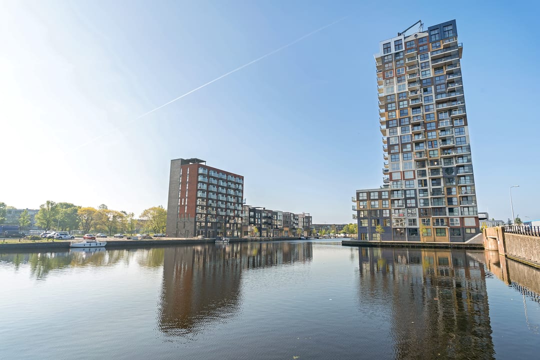 Foto 43 van Waldorpstraat 1772