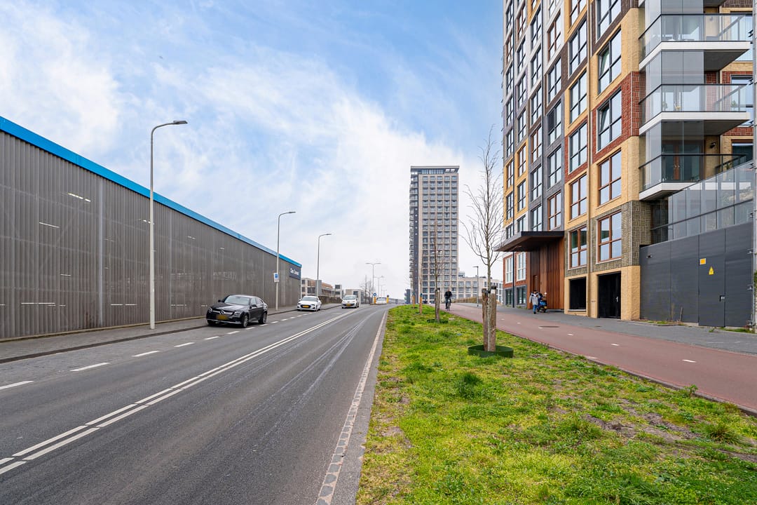 Foto 46 van Waldorpstraat 1772