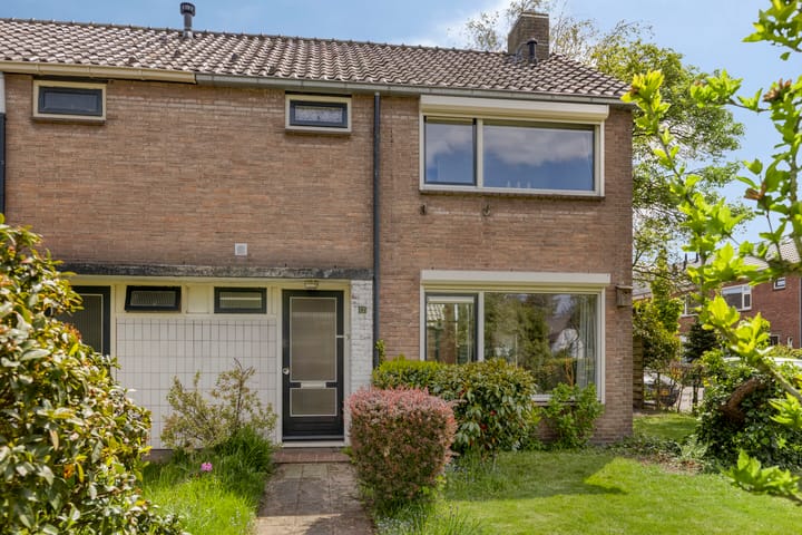 Foto 9 van Papaverstraat 12