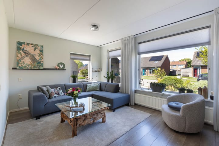 Foto 7 van Utbuorren 10