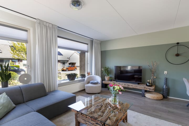 Foto 8 van Utbuorren 10