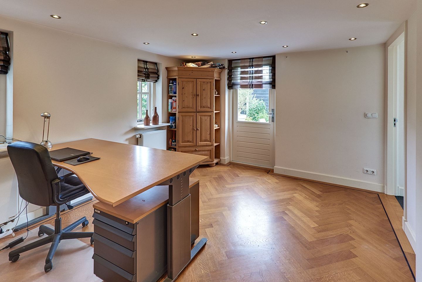 Foto 34 van Harderwijkerweg 163