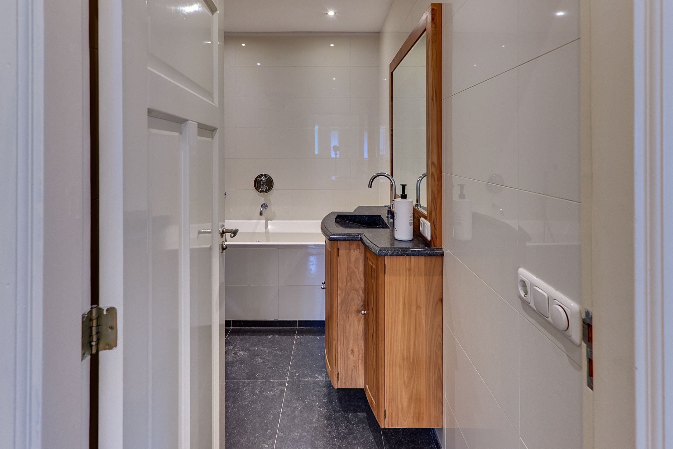 Foto 36 van Harderwijkerweg 163