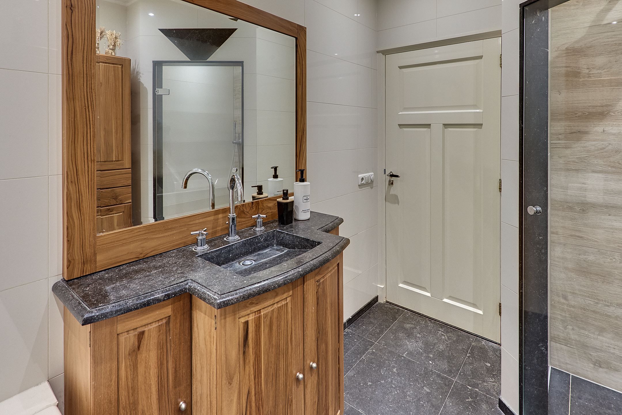 Foto 39 van Harderwijkerweg 163