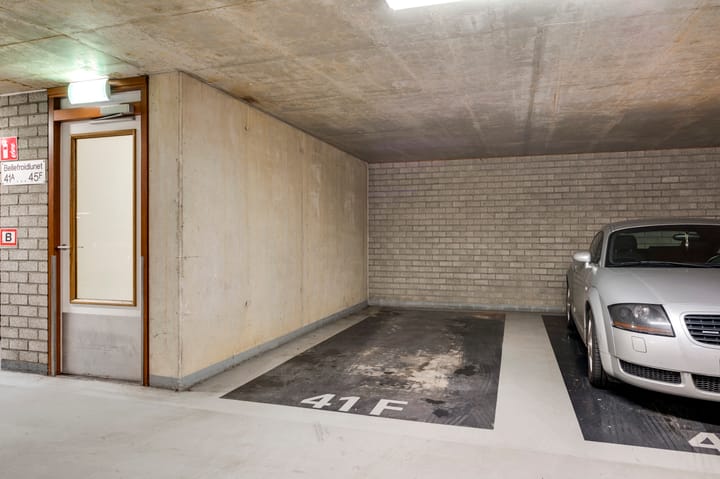 Foto 16 van Bellefroidlunet 41-F