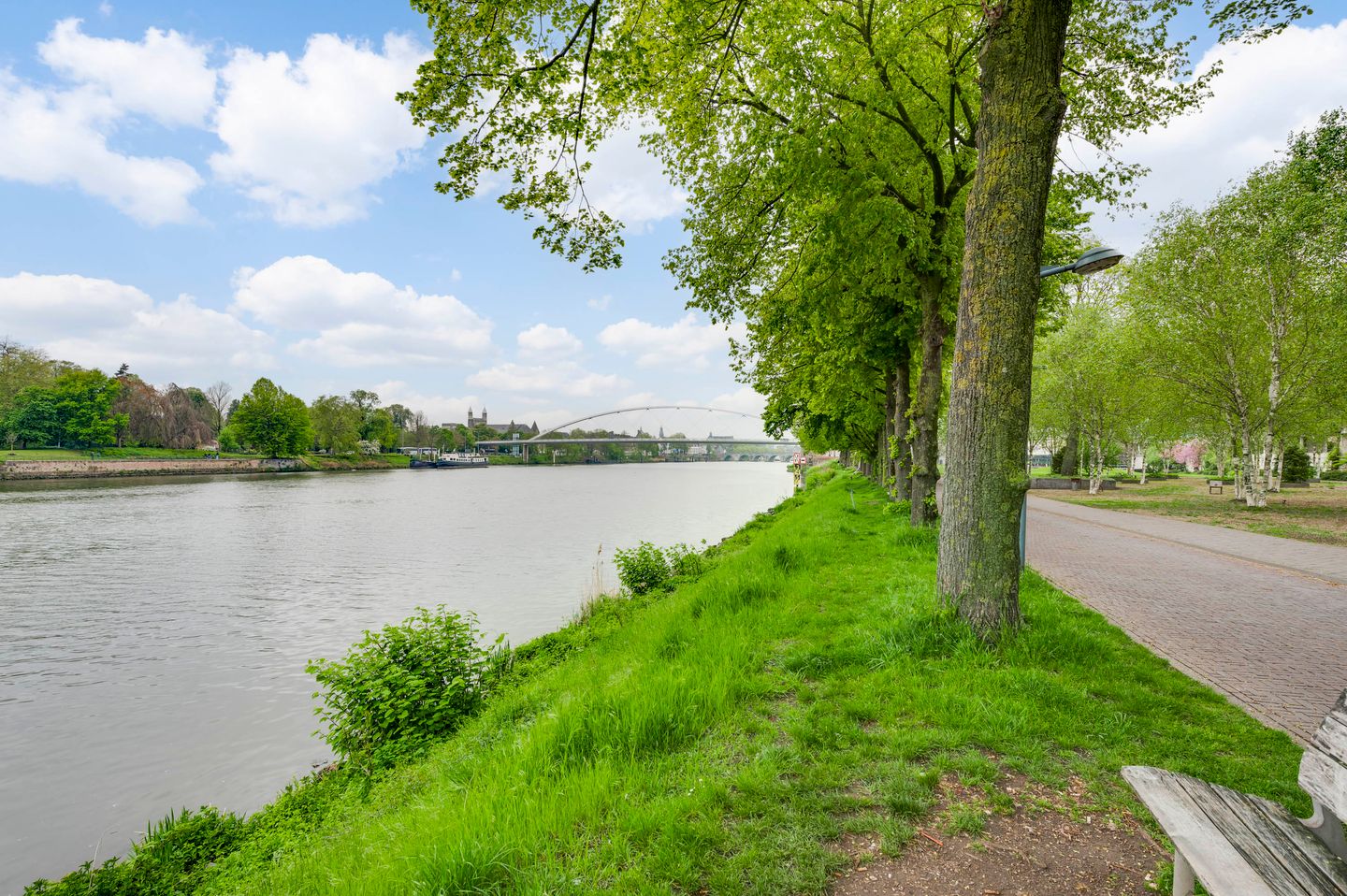 Foto 19 van Bellefroidlunet 41-F