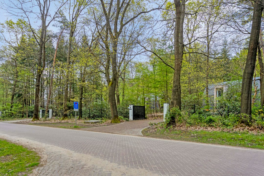 Photo 52 of Horalaan 74