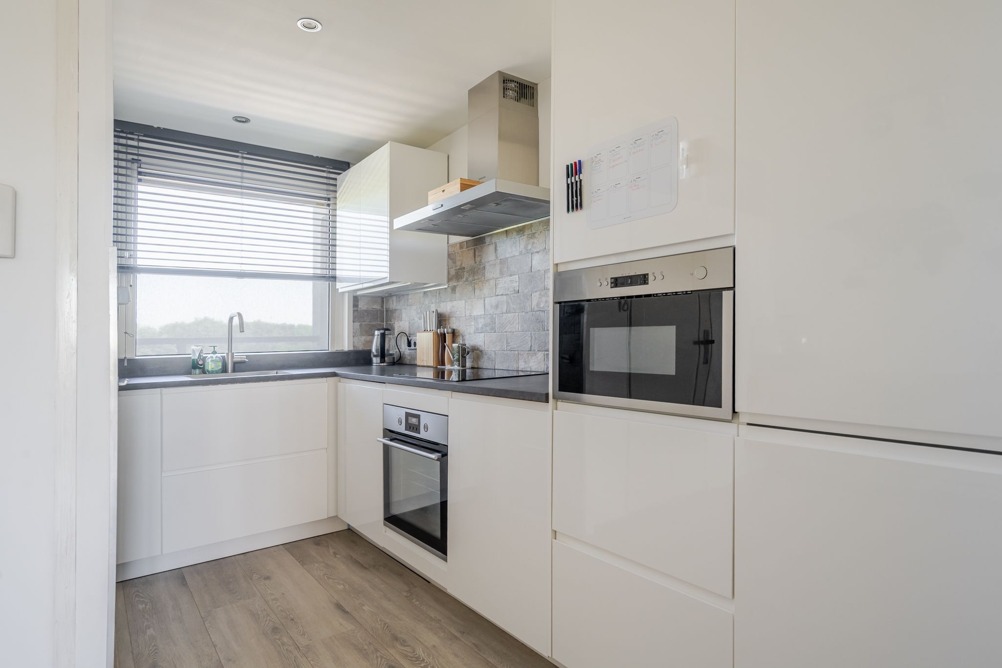 Photo 18 of Akeleistraat 28-E