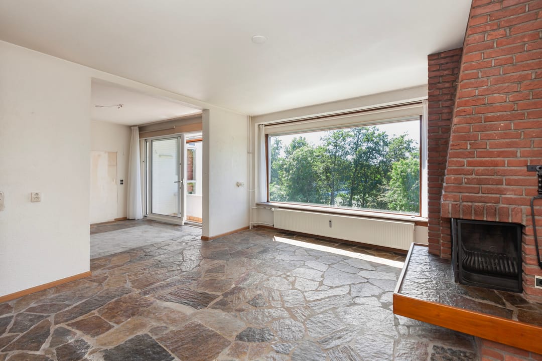 Photo 17 of Burgemeester A. van Walsumlaan 23