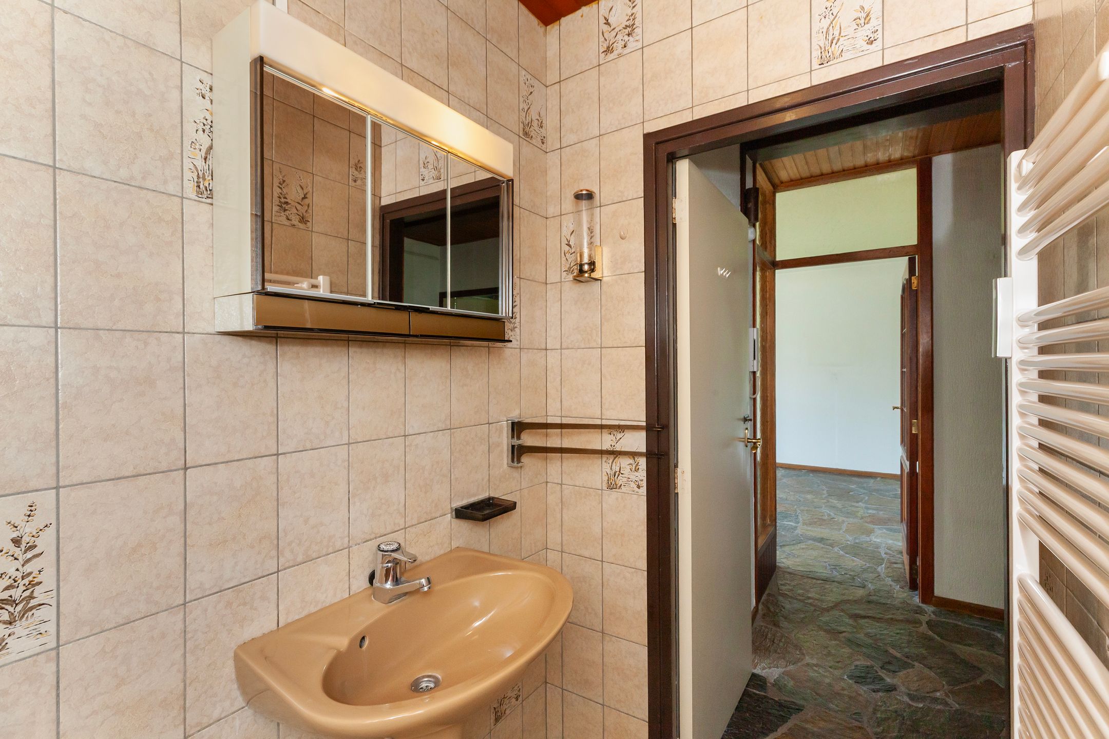 Photo 30 of Burgemeester A. van Walsumlaan 23