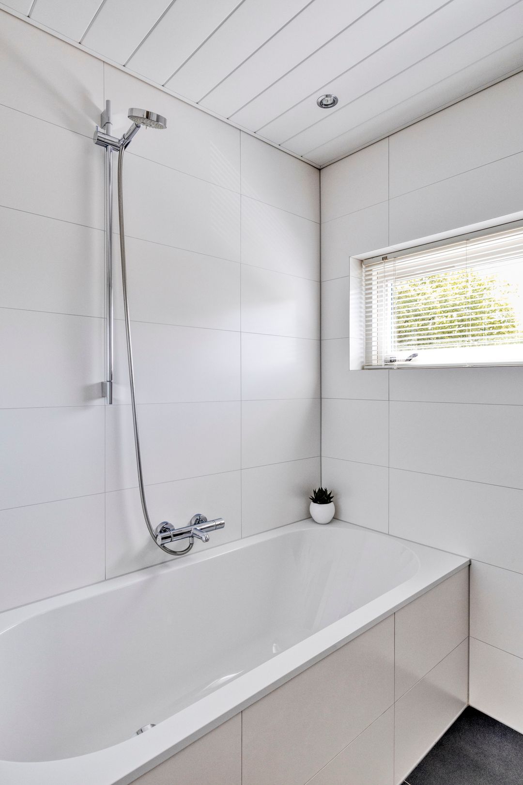 Foto 28 van Heidevenstraat 148