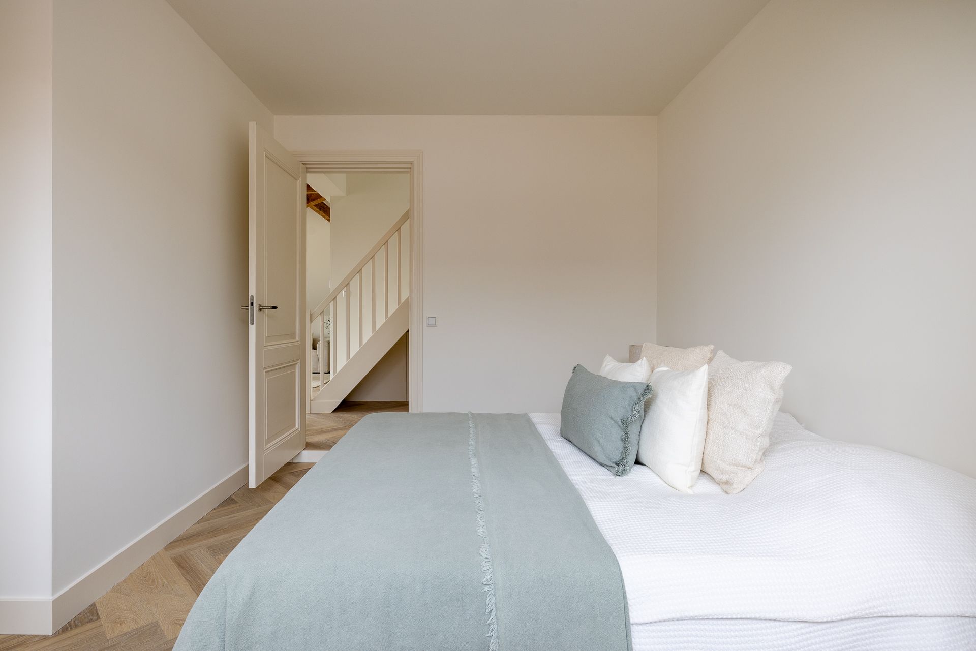 Photo 3 of Overschiese Dorpsstraat 64-D