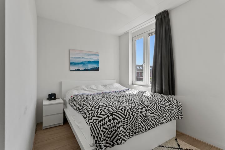 Foto 18 van Horusstraat 8