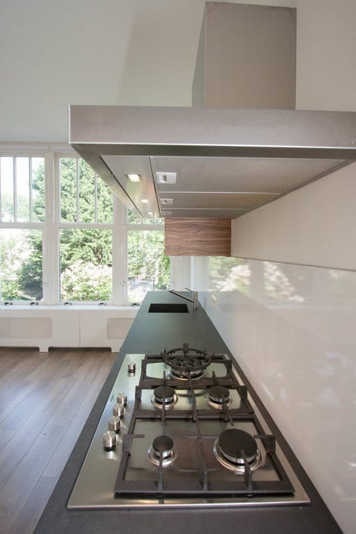 Photo 15 of Abeelstraat 57