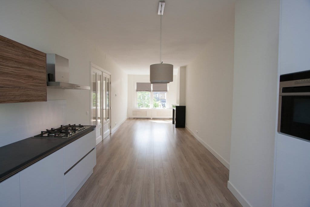 Photo 17 of Abeelstraat 57