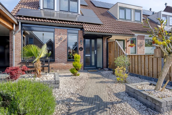 Foto 6 van Struikheidestraat 9