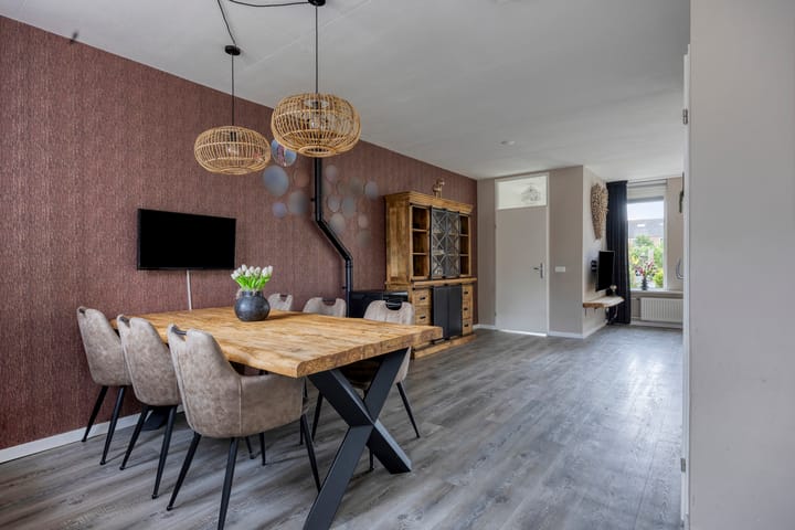 Foto 15 van Struikheidestraat 9