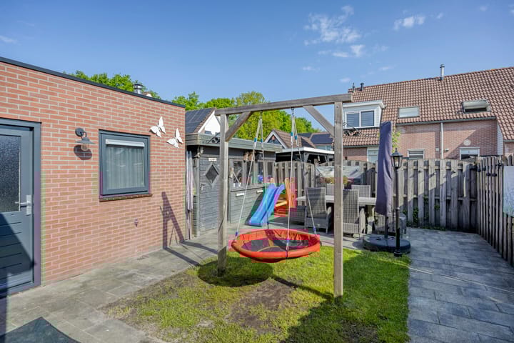 Foto 32 van Struikheidestraat 9