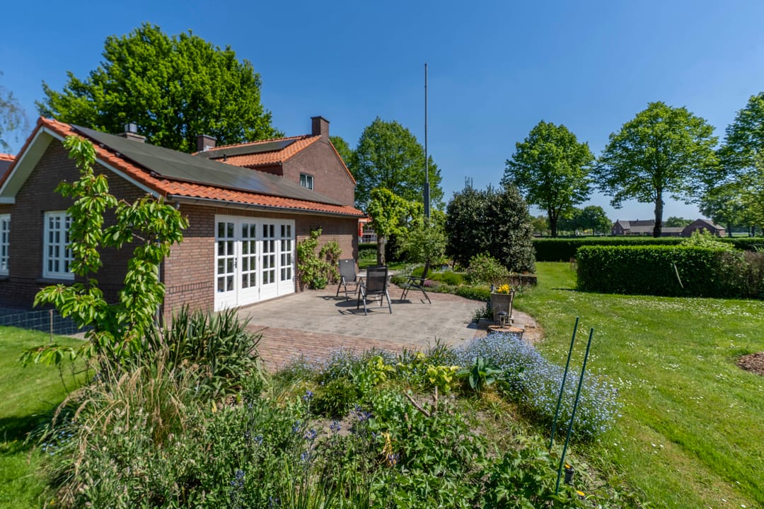 Photo 23 of Zandstraat 4