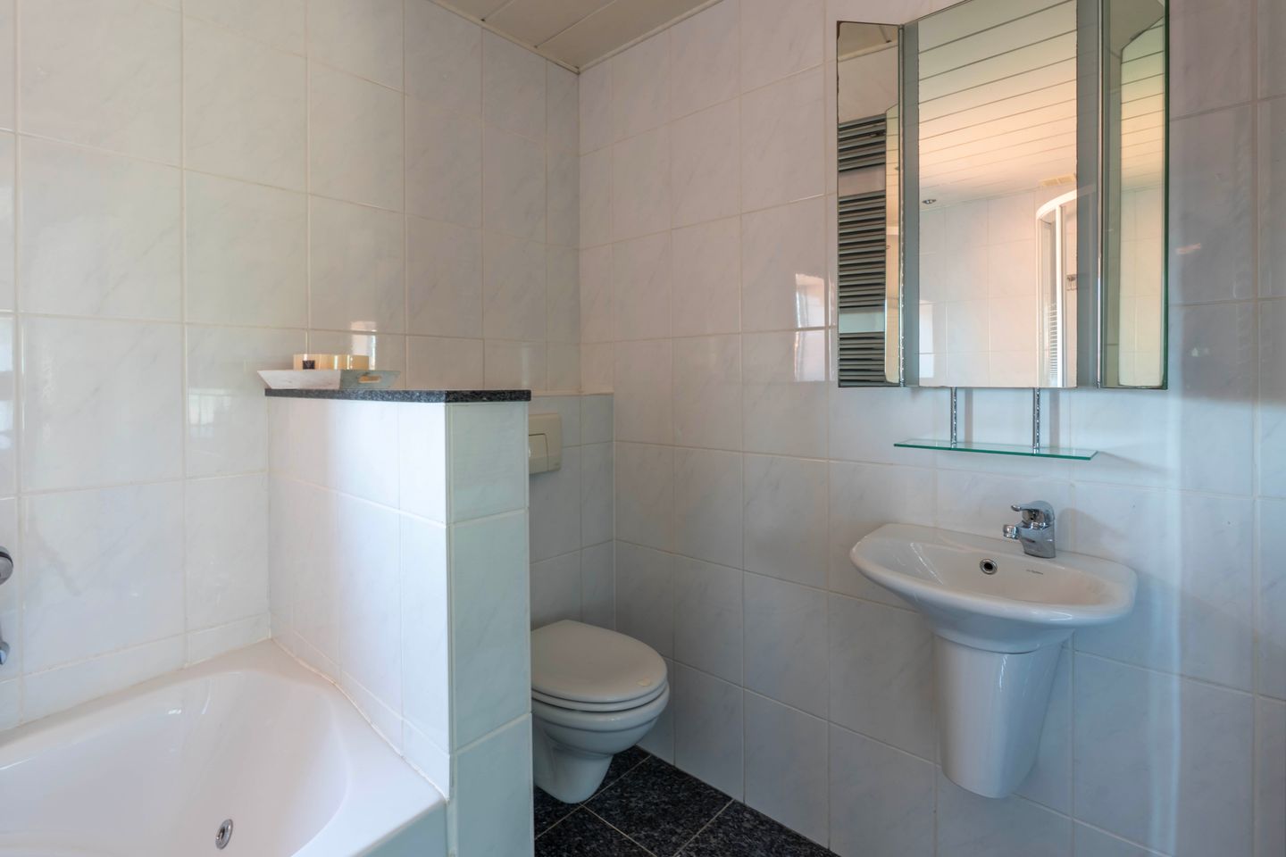 Photo 74 of Zandstraat 4