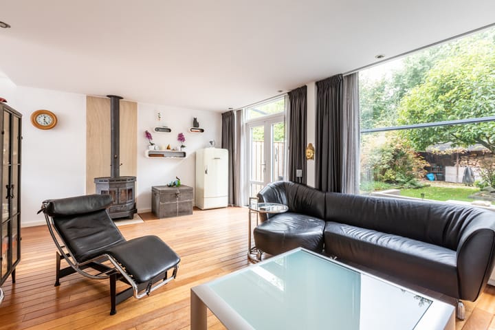 Foto 20 van Delta 18