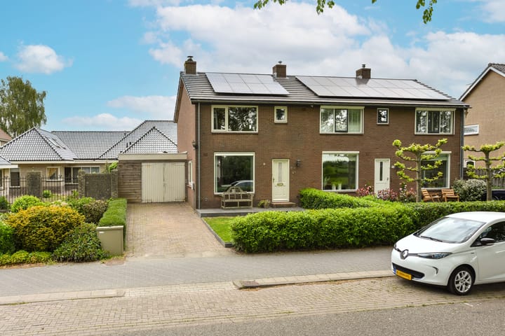 Foto 21 van Burgemeester Padmosweg 98