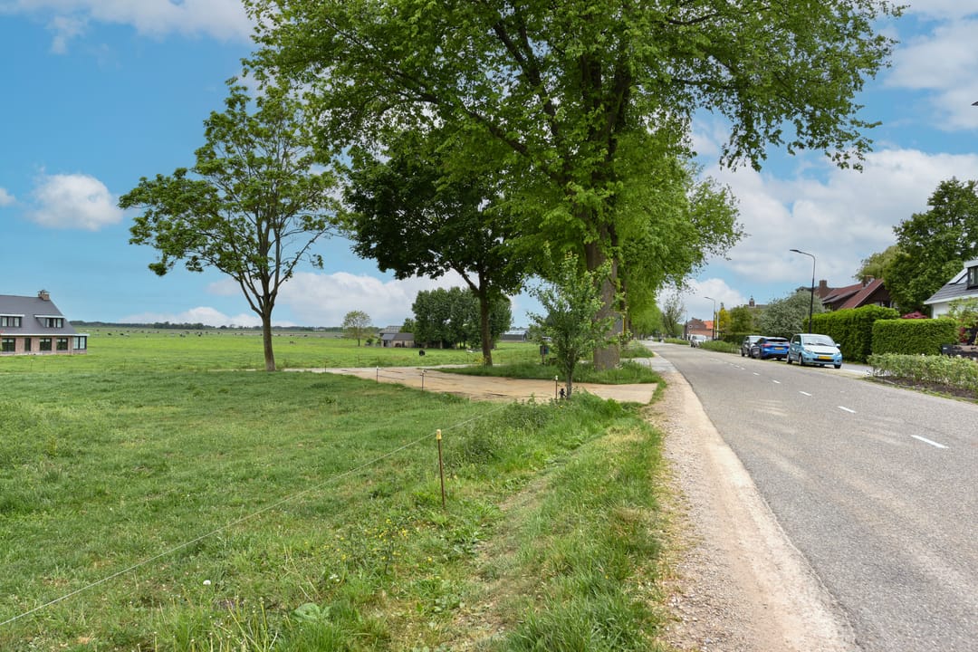 Photo 23 of Burgemeester Padmosweg 98