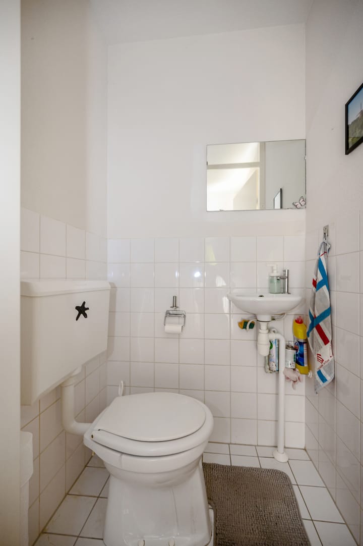 Photo 5 of Brederostraat 2