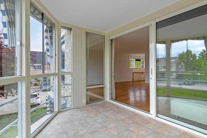 Foto 17 van Serenadelaan 103