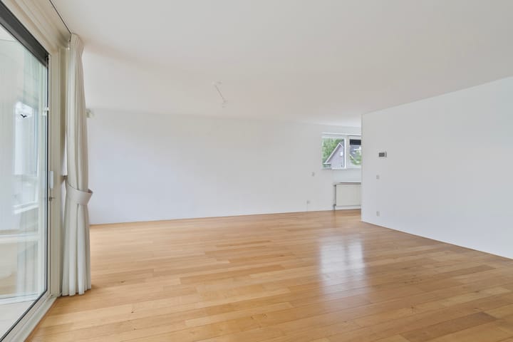 Foto 18 van Serenadelaan 103