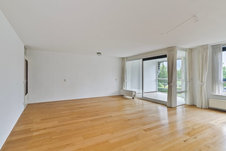 Foto 24 van Serenadelaan 103