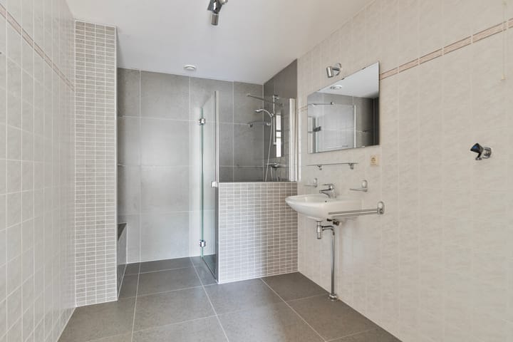 Foto 31 van Serenadelaan 103