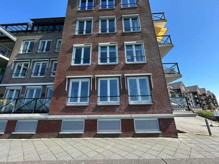 Photo 7 of Visserseiland 127