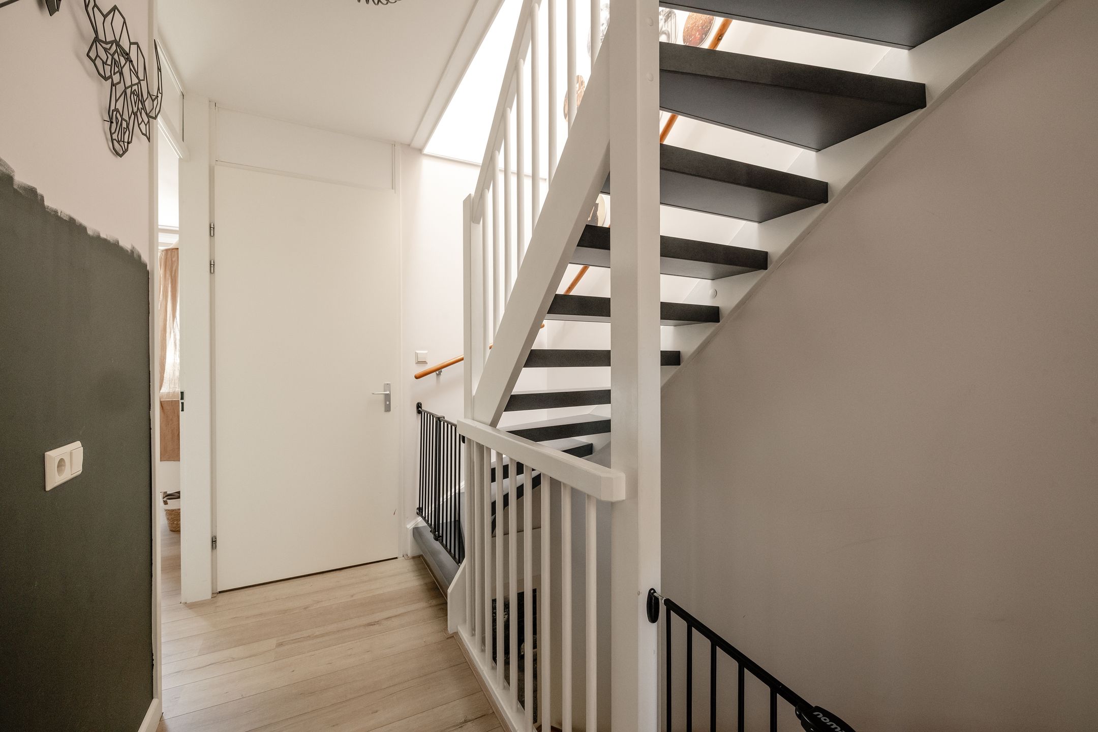 Foto 18 van Vijfhuizerstraat 4