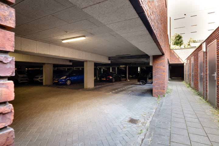 Foto 36 van Vijfhuizerstraat 4