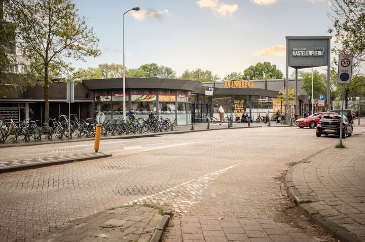 Foto 17 van Kastelenplein 120