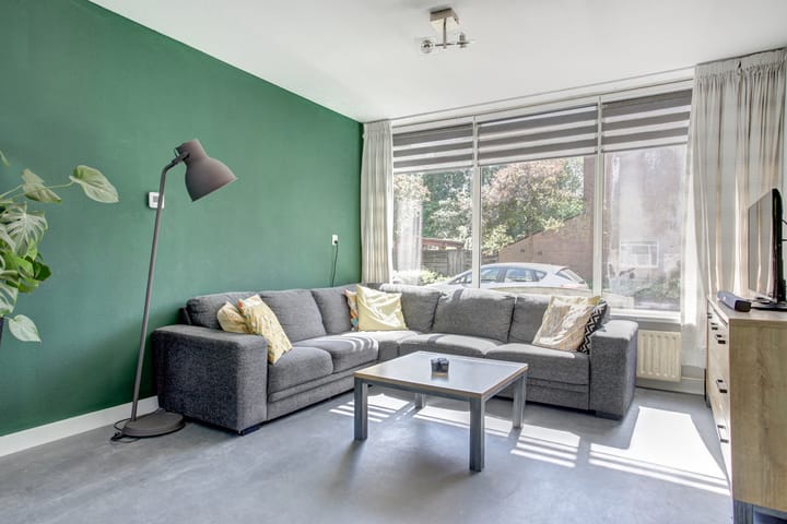 Photo 2 of Aquamarijn 72