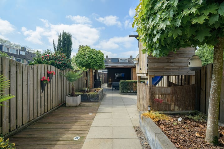 Foto 25 van Leerlooierstraat 29