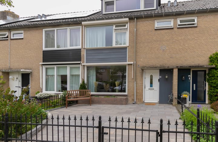 Foto 6 van Koraalstraat 15