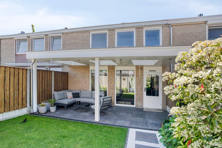 Foto 2 van Bisschop van Mierlostraat 127