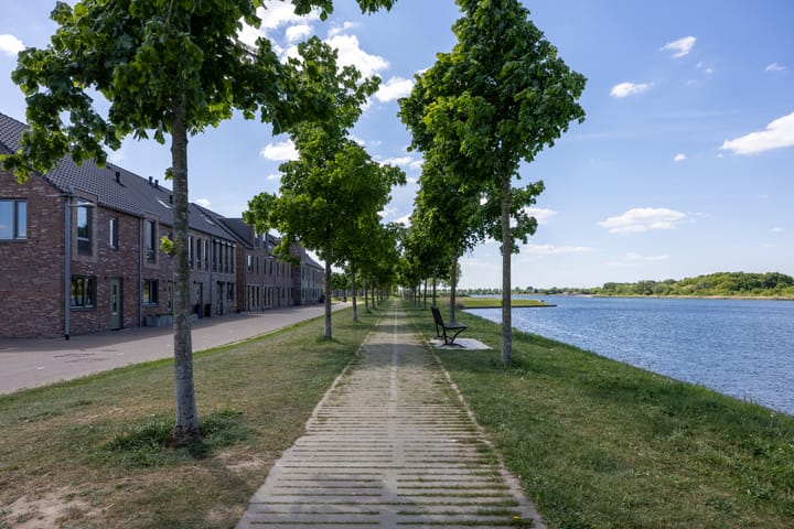 Foto 42 van Silenus 94