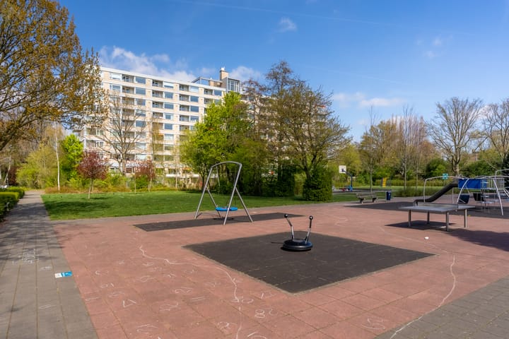 Foto 23 van Bos en Vaartlaan 61