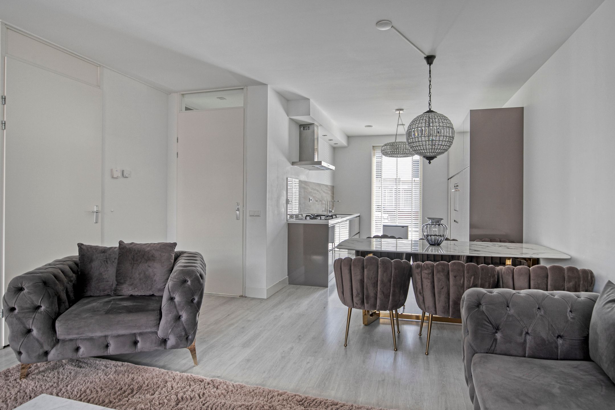 Foto 9 van Tjerk Hiddesstraat 80