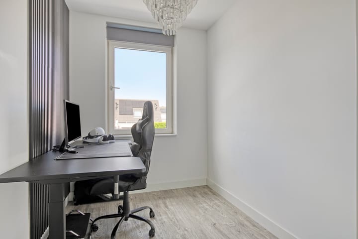 Foto 23 van Tjerk Hiddesstraat 80