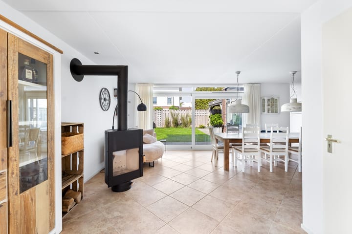 Foto 12 van Paalhoofd 4